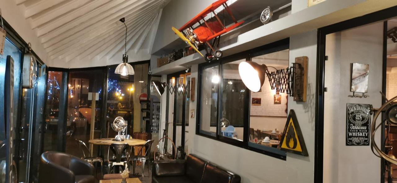 Hotel Restaurant La Voile - Le Dock'Er ลุคมาเรียเกอ ภายนอก รูปภาพ