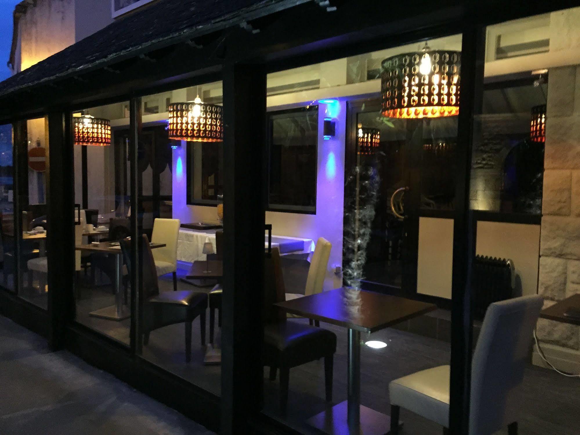 Hotel Restaurant La Voile - Le Dock'Er ลุคมาเรียเกอ ภายนอก รูปภาพ
